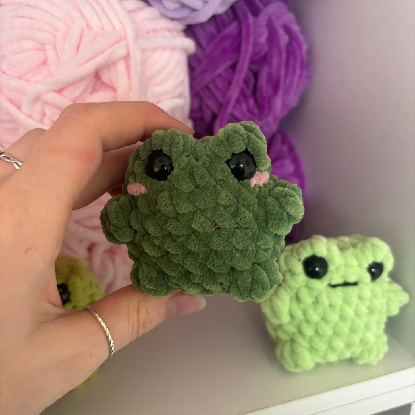 Chubby frogs